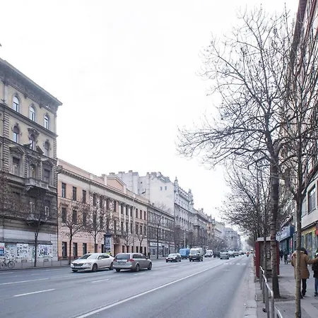Lejlighed Central And Large Ac